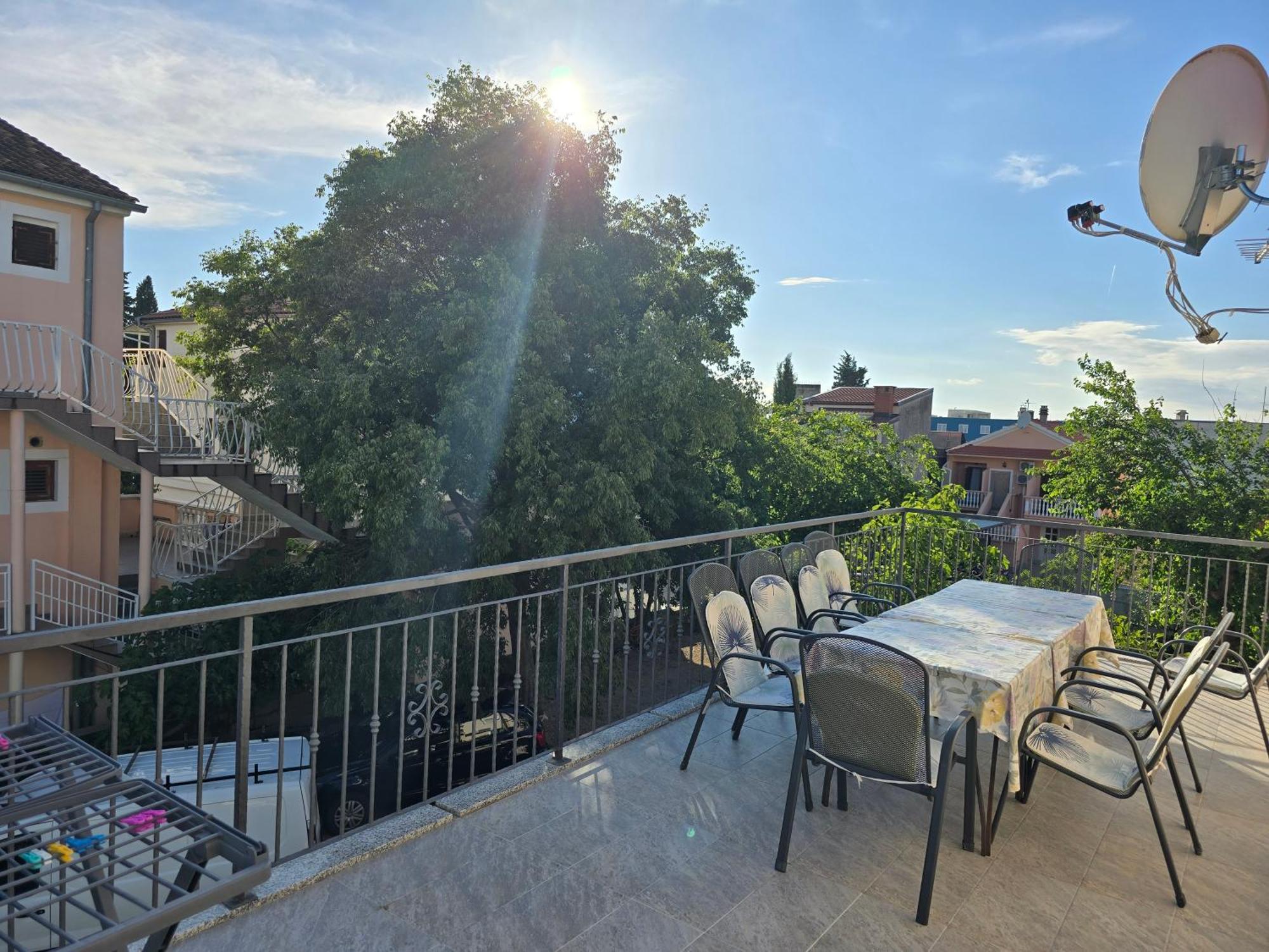 Apartment Tome Biograd Na Moru Exterior photo